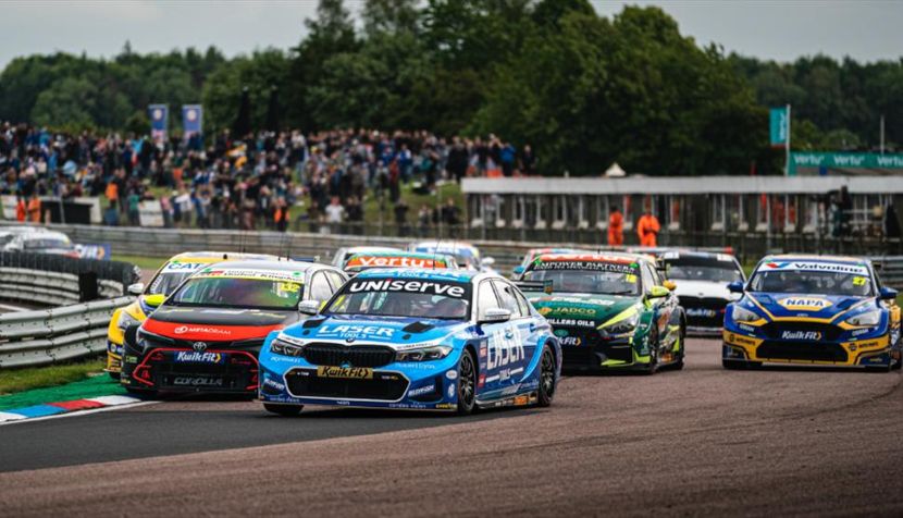 Kwik Fit British Touring Car Championship at Thruxton Circuit